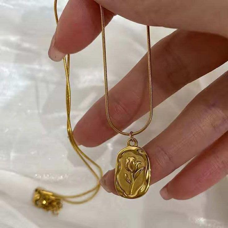 Sushee Gold Plated Rose Pendant for Girls