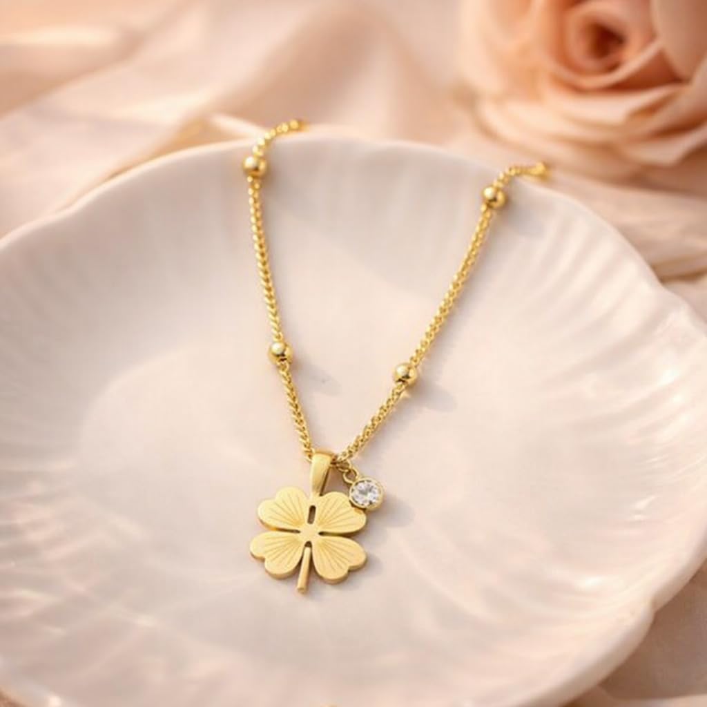 Sushee Stainless Steel Gold Clover Pendant Necklace for Women