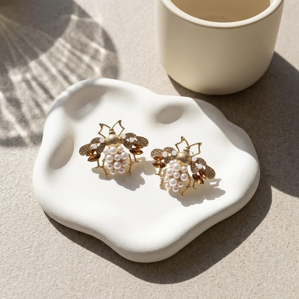 SUSHEE Statement Bee Pearl Stud Earrings