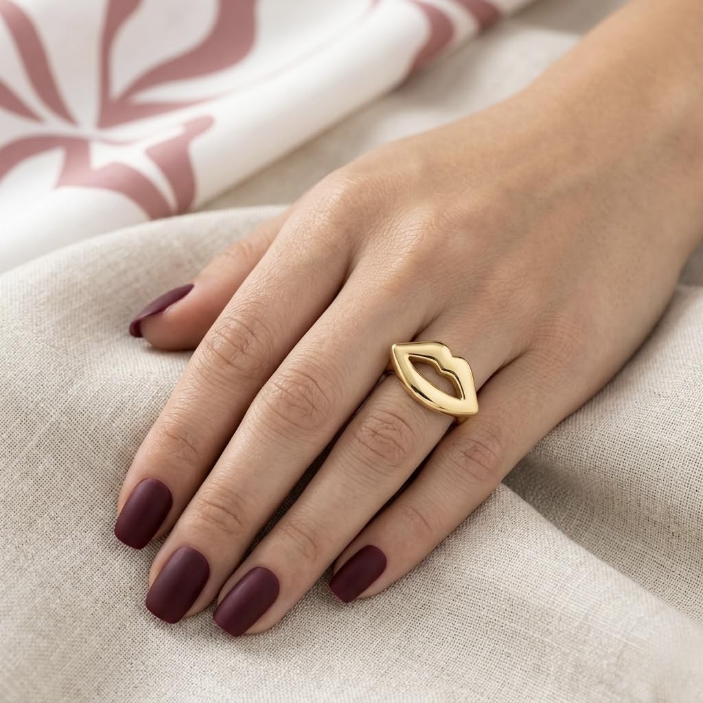 Kiss Code Ring