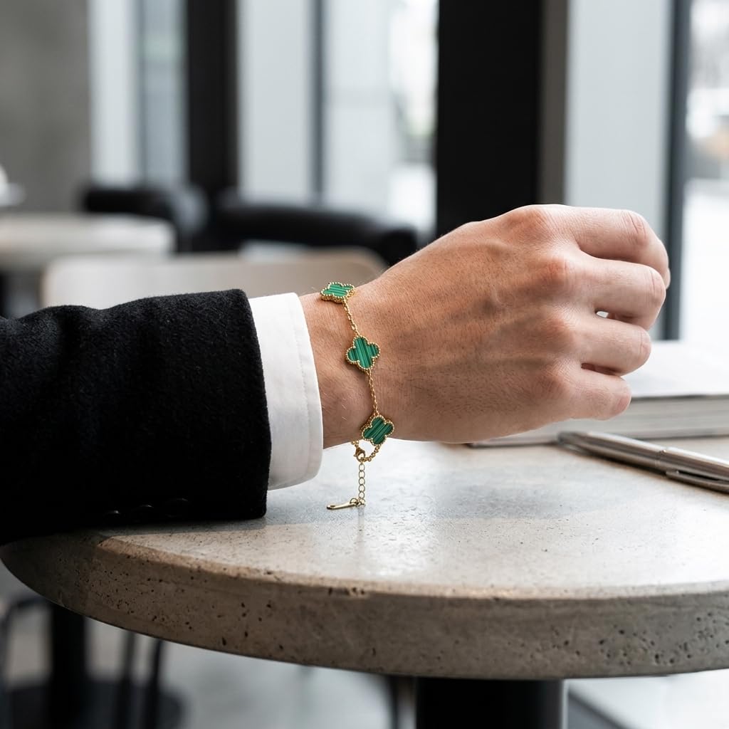 Sushee Green Clover Bracelet for Men Women Anti Tarnish Stainless Steel Adjustable Gold Chain Bracelet T