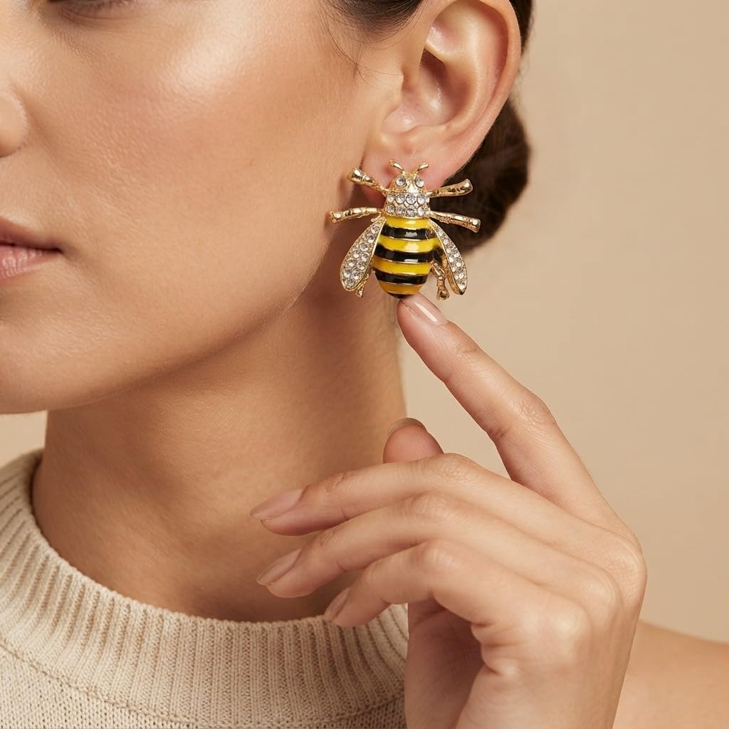 SUSHEE Bee Enamel Stud Earrings