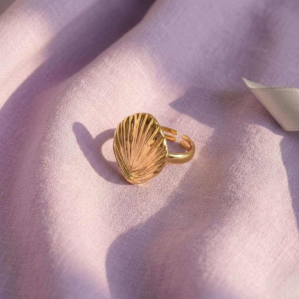 Ocean Shell Ring