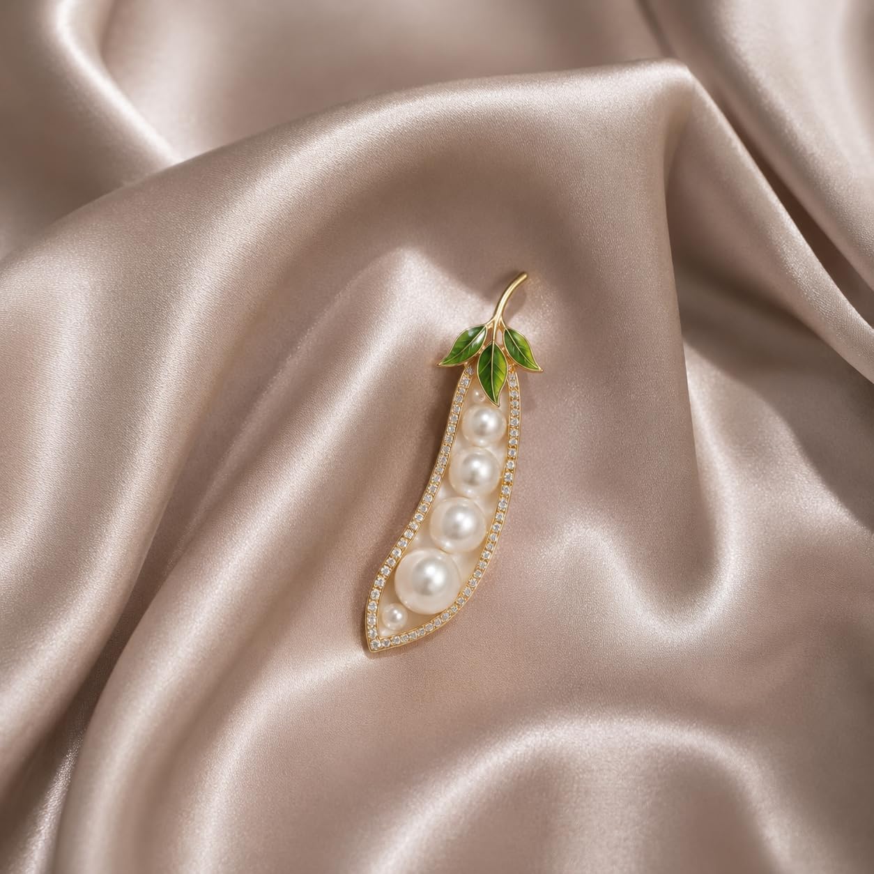SUSHEE Pearl Pea Pod Brooch Pin for Women