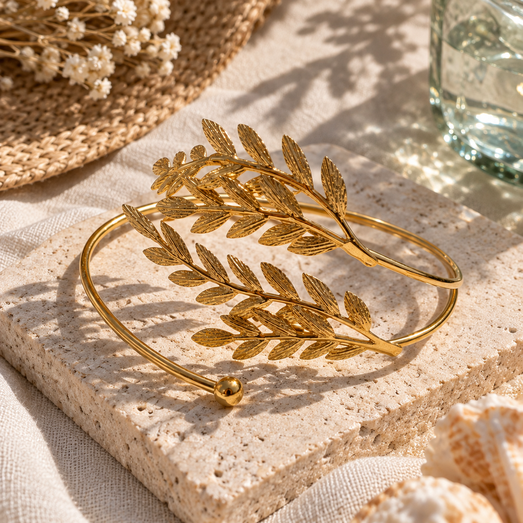 SUSHEE Gold-Tone Statement Armlet