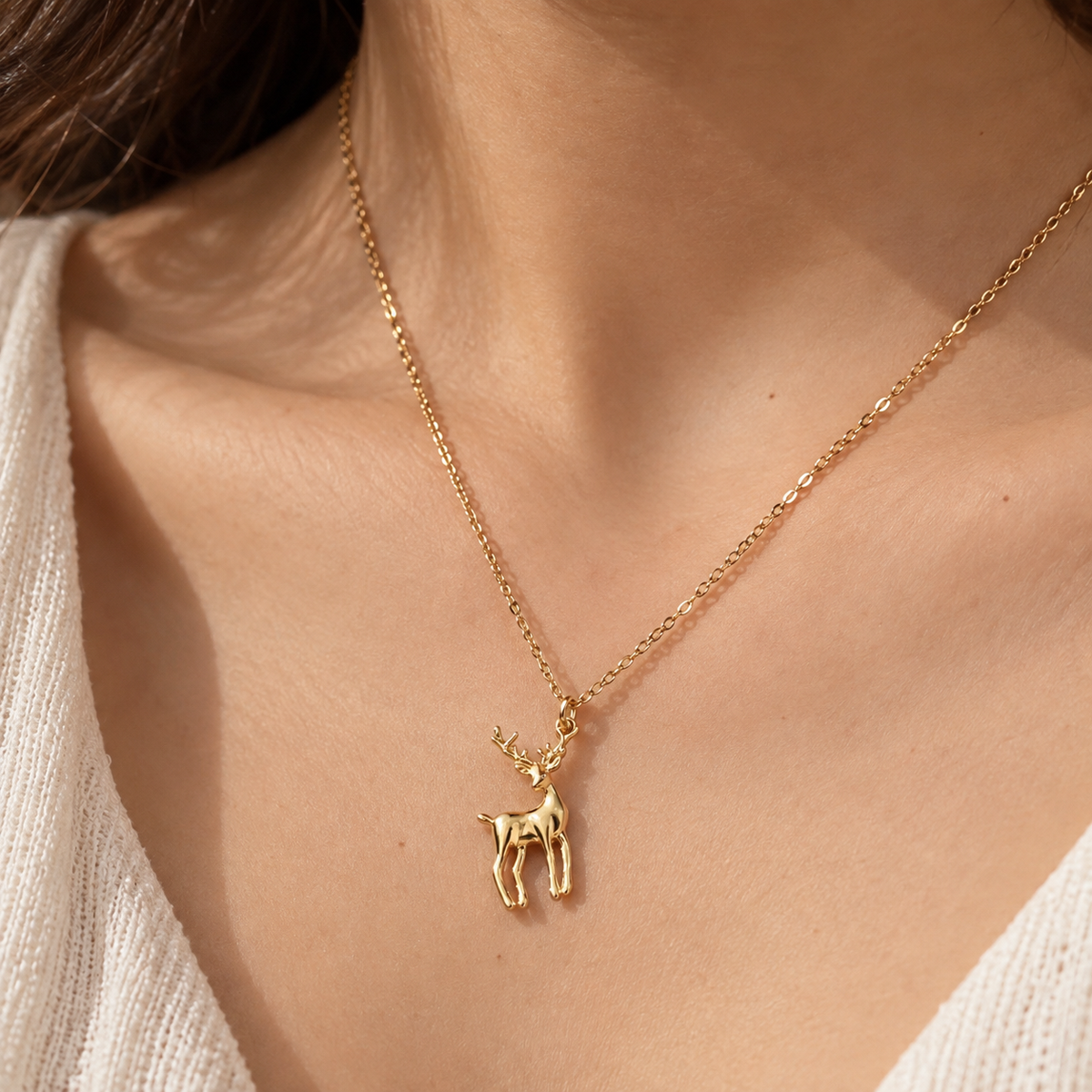 SUSHEE Golden Deer Pendant Necklace