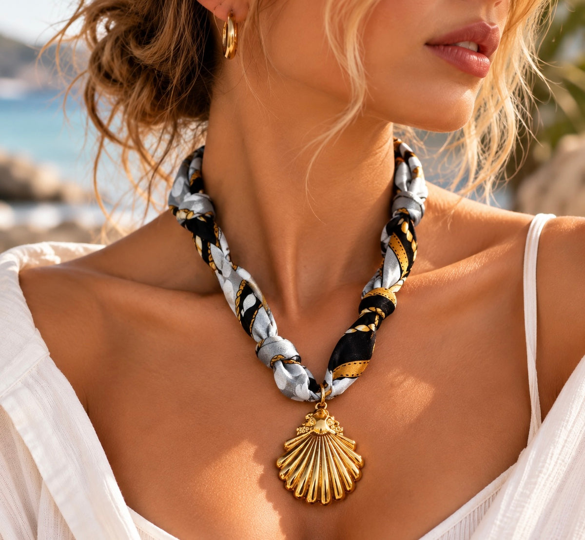 SUSHEE Multicolour Beachy Scarf Pendant Necklace