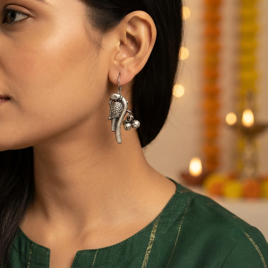 SUSHEE Vintage Parrot Jhumki
