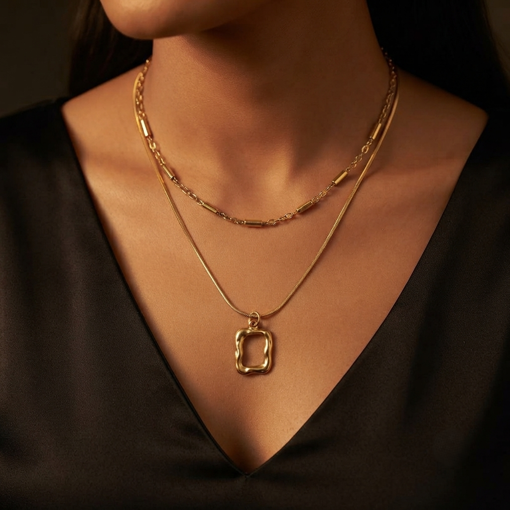 SUSHEE Golden Double-Layer Geometric Necklace